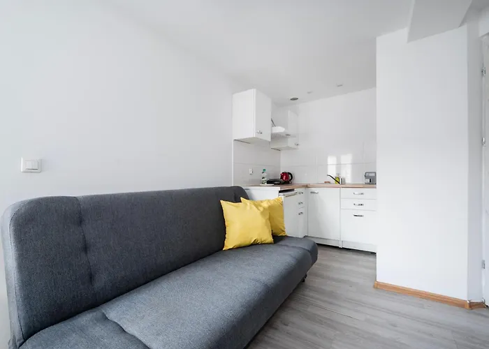 Lägenhet Downtown Comfort By Bookinghost *